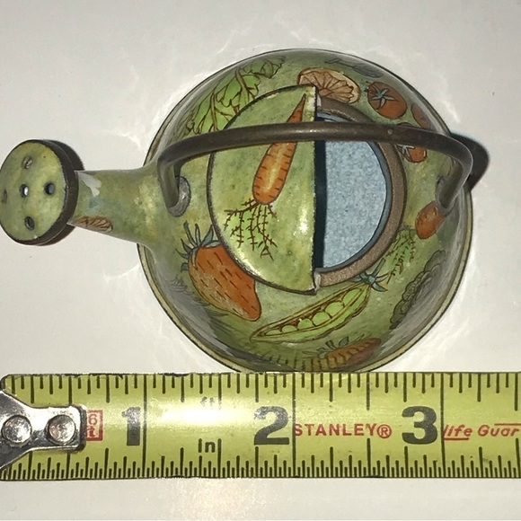 Empress Arts LTD Mini 1999 Enamel Fruit Vegetable Pattern Design Watering Can - Picture 7 of 8